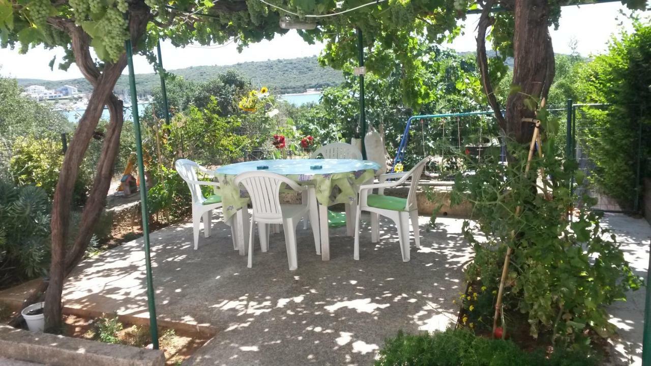 Apartman Lana Banjole Buitenkant foto