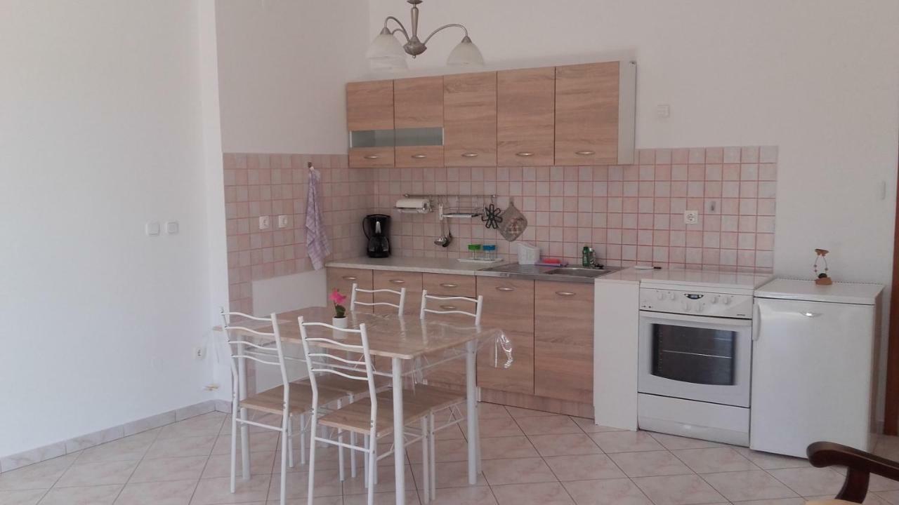 Apartman Lana Banjole Buitenkant foto